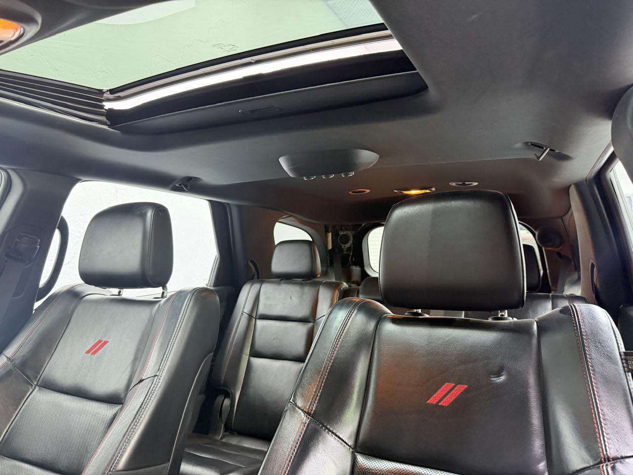 السلام عليكم للبيع فقط 
دورنكو ٢٠٢٣ GT بلاص 
محرك3600
١/١ 
فول 
وارد امريكي 
قبق الجنطه من جوة الرقم فقط 
بجم كبس بدون ايرباك بدون دواخل 
السياره كلش جديدة مغلفة ppf 
تخم تاير جديد البارحة شديته 
رقم بغداد جديد تحويل مباشر 
السعر ٣٤٥ بمعنى ٣ دفاتر و٤٥ ورقة 
مكاني بغداد 
*********** Colombo, Sri Lanka
