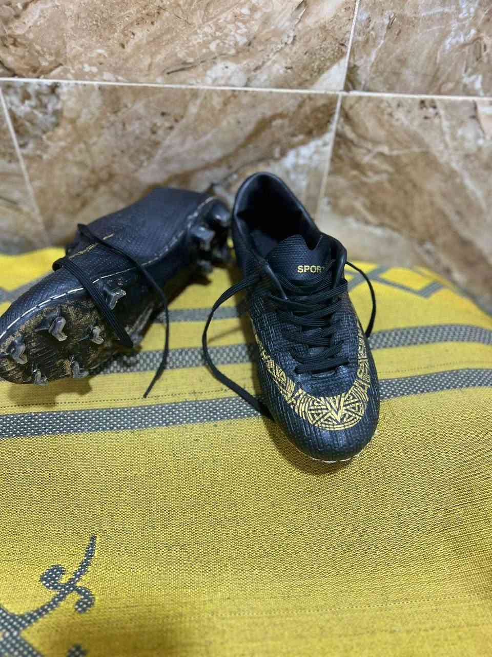 حذاء آير زوم وسبورت رياضي
الاصلي باله اوربي 
الآير زوم قياس 37.5
السبورت قياس 40
ابيعهن سوا ثنينهن 35الف مال تصفيه


**إذا كنت صاحب هذا الإعلان وتريد حذفه لأي سبب، رجاءا أرسل رسالة إلى الدعم الفني**