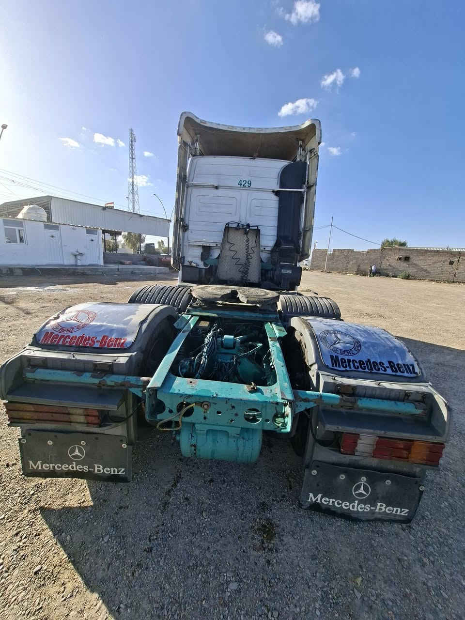 مارسيدس اكتروس سنكل بريطاني موديل 2002 الحجم 43..25 مربوطه صهريج بس راس


**إذا كنت صاحب هذا الإعلان وتريد حذفه لأي سبب، رجاءا أرسل رسالة إلى الدعم الفني**