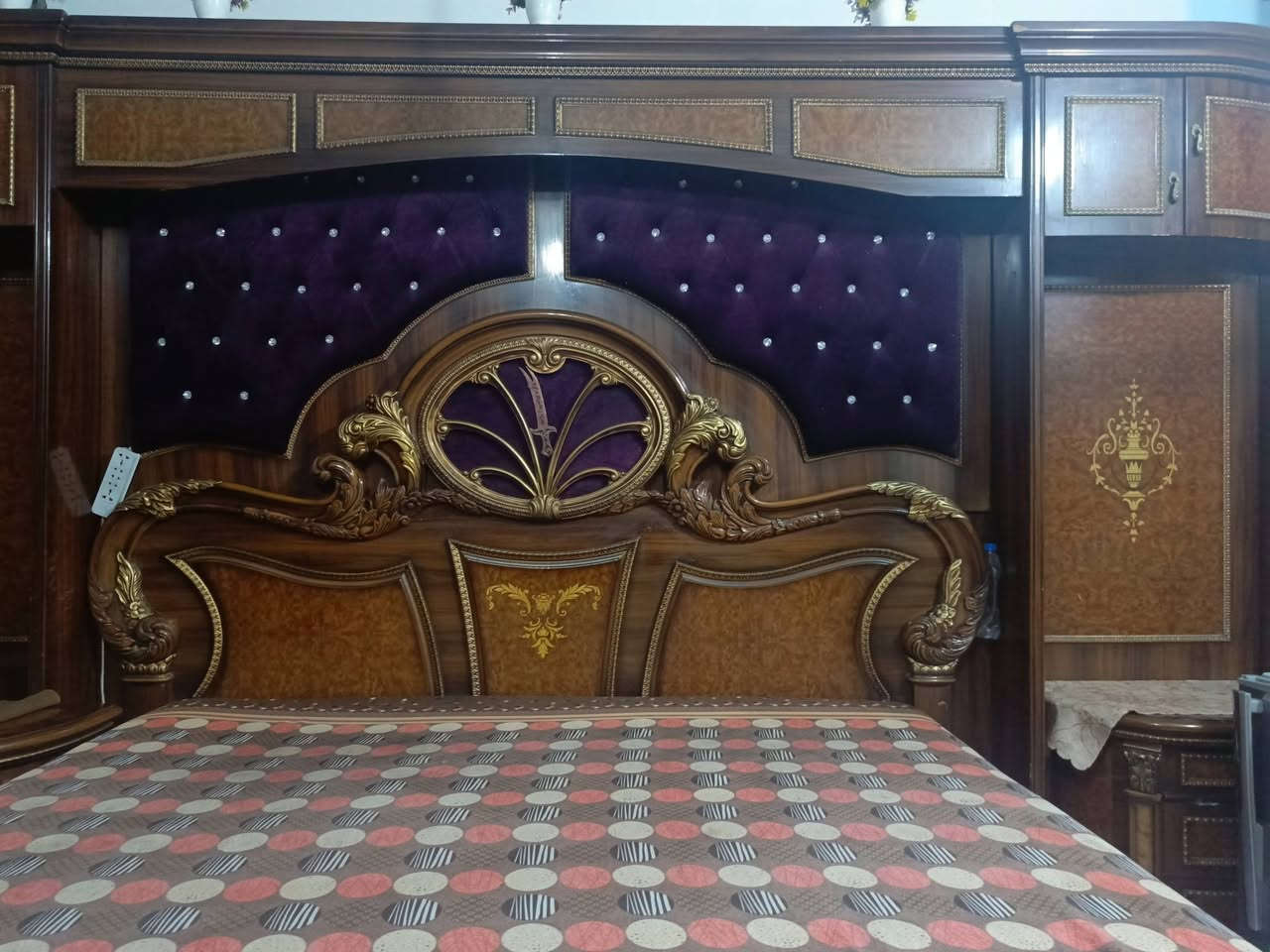 السلام عليكم 
للبيع غرفة نوم  8 قطع نظافة 80٪ 
السعر 550 الف 
العنوان بغداد المحمودية 
للأستفسار اكثر التواصل خاص


**إذا كنت صاحب هذا الإعلان وتريد حذفه لأي سبب، رجاءا أرسل رسالة إلى الدعم الفني**