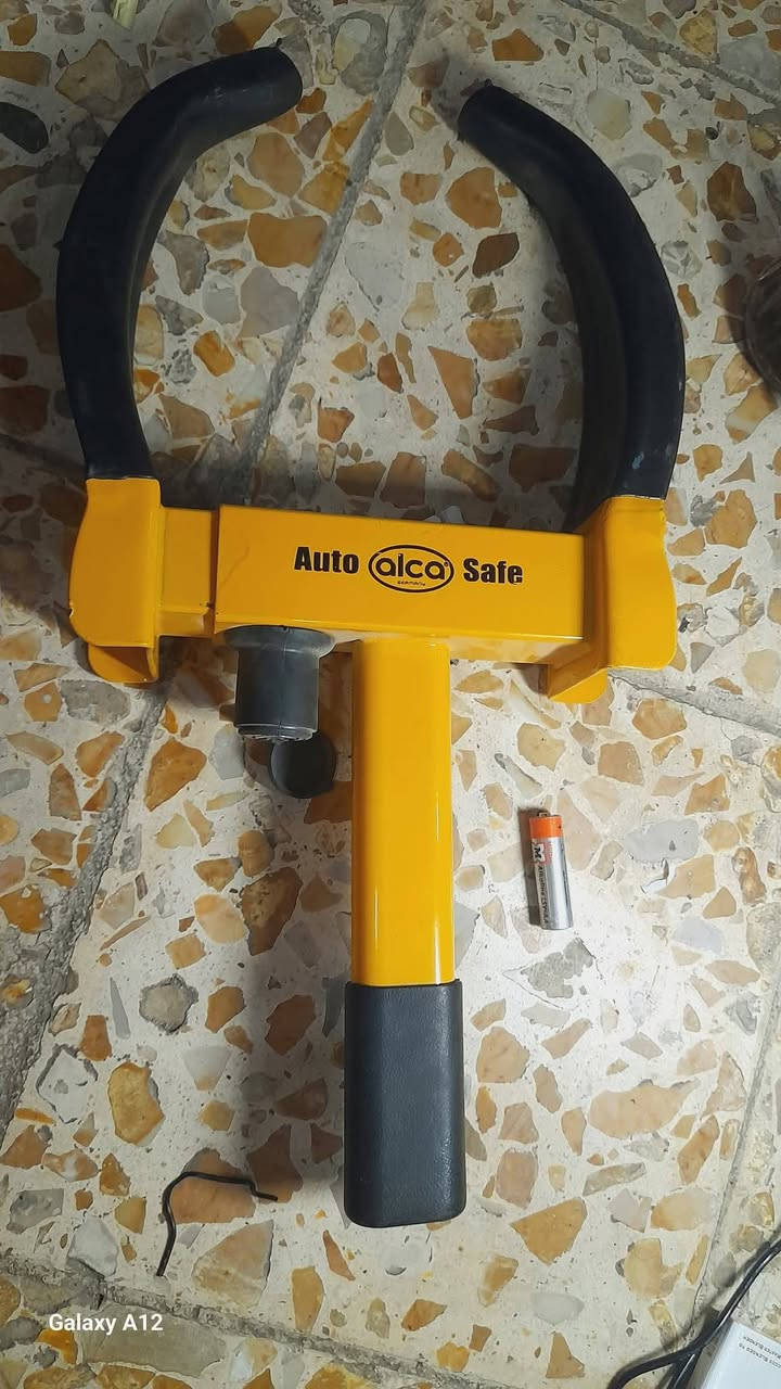 القطعة ب٥ اقل طلب ٤قطع من المنشور والحجز عل خاص


**إذا كنت صاحب هذا الإعلان وتريد حذفه لأي سبب، رجاءا أرسل رسالة إلى الدعم الفني**