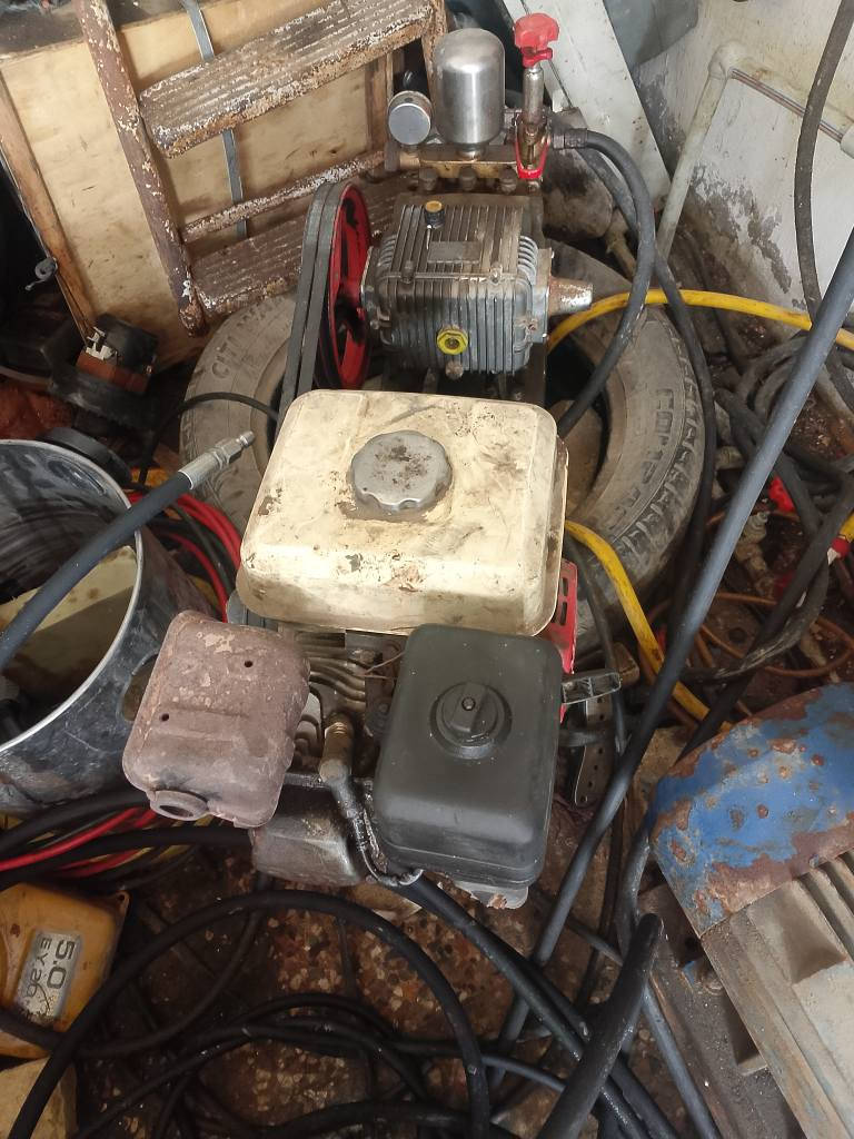 ماطور غسل روبن 7.5حصان صونده 20متر شغال ضغط قوي شاصي عمل *********** مكان ميسان عمارة, ميسان
