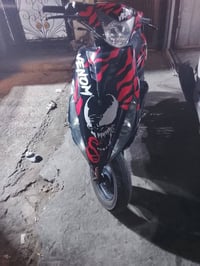 ماكس مضلع للبيع بلاديه برغي ممفتوح بيها سعرها ٨٠٠ وبيها مجال عنوان لشع...