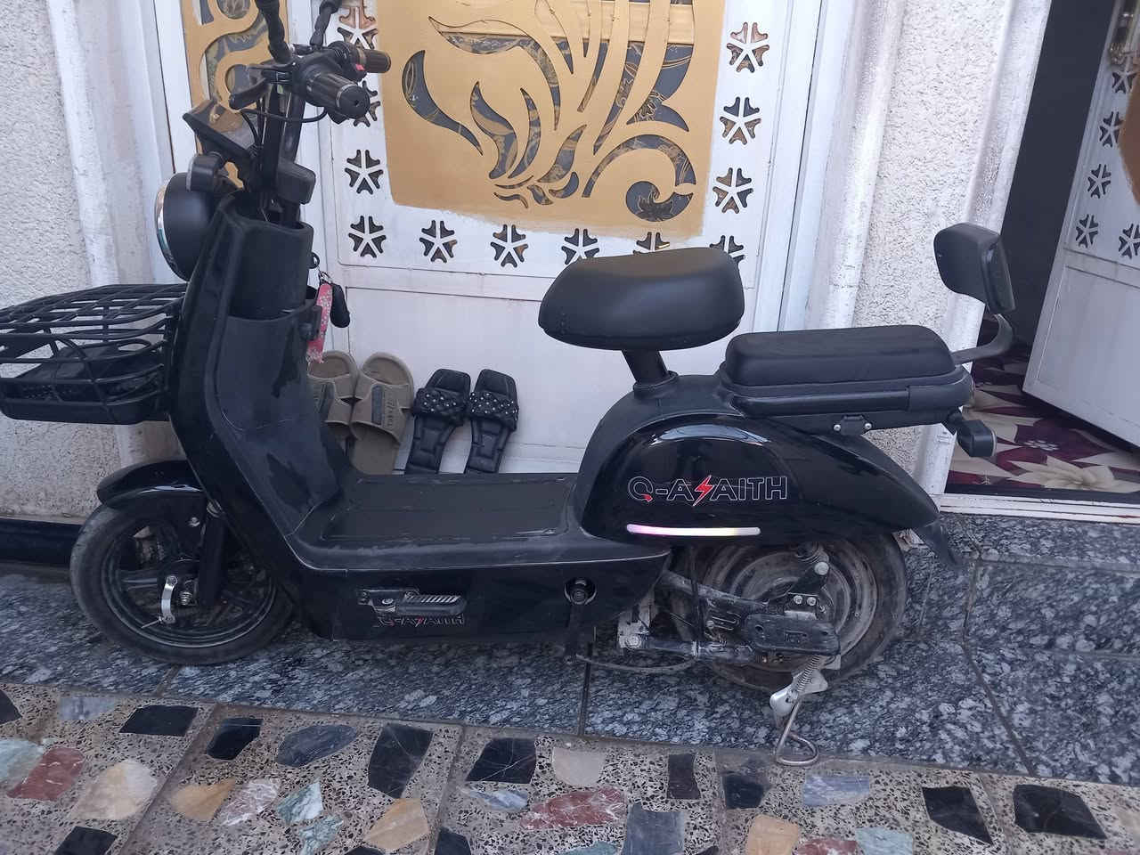 السلام عليكم.. الدراجة حلوة ومرتبه سعرها ٢٢٥  اللي يريدها يتصل واتساب ***********
