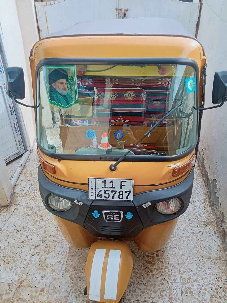 سلام عليكم تكتك البيع موديل21 باب اول نازله نهايه ال20 كامله من كلشي عده مبدل بيه زنجيل فقط تكتك خير من الله كبل لشارع يعني ربع مذب عليه مكاني بغداد الامين المعلمين *********** الاستفسار نتصال
