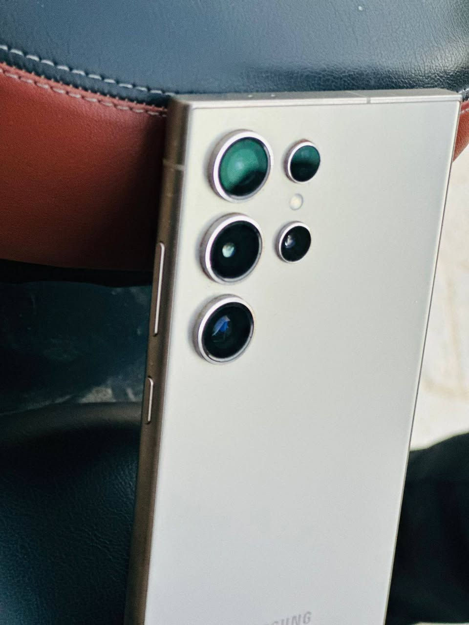 ألترا سي 24
شرق اوسط . شريحتين 
ذاكرة 256
مستعمل 4 اشهر


**إذا كنت صاحب هذا الإعلان وتريد حذفه لأي سبب، رجاءا أرسل رسالة إلى الدعم الفني**