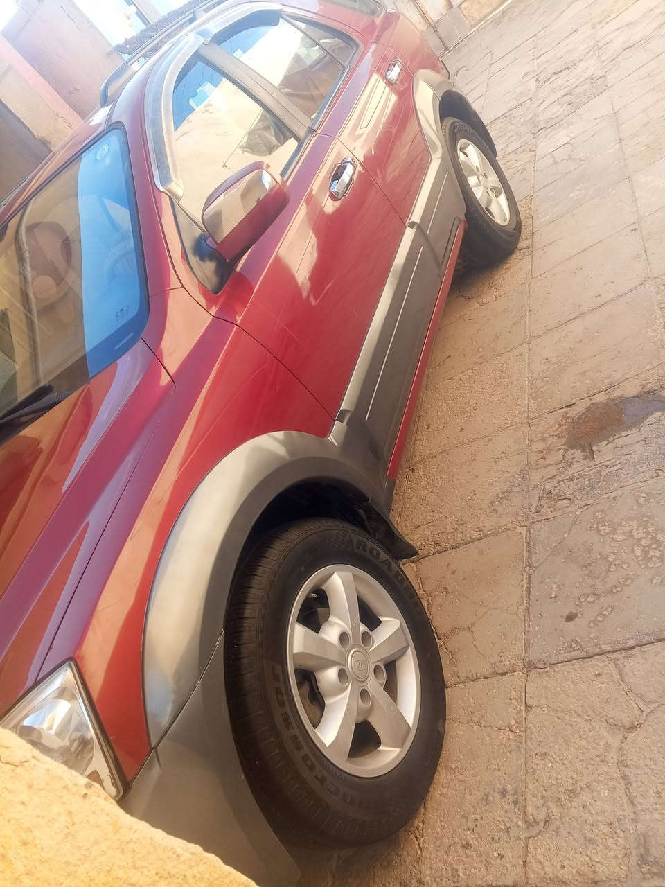 السلام عليكم سياره سورنتو موديل 2009خليجي سياره مكينه او كير خير من الله حداديه وره او گدام جديده سياره نضيفه بديها حلو او نضيف كلش سياره مامتعوبه السعر 105او بيها مجال ***********المكان الناصريه البطحاء
