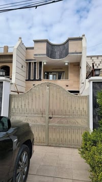 🏢 للإيجار في السيدية – بيت تجاري 📐 المساحة: 150 متر زنجيل على شارعين  ...