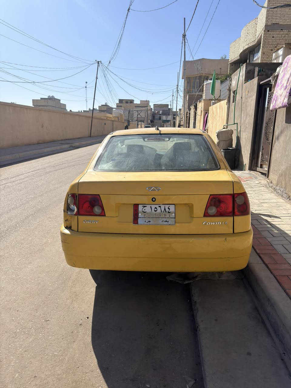 سلام عليكم مرخصت صاحب الاكروب للبيع سياره شيري كوين موديل 2009 رقم بغداد بسمي السنويه تنتهي سنة 2028 ال سعره 30  وبيه مجال مكاني كربلاء *********** الرقم الثاني ***********
