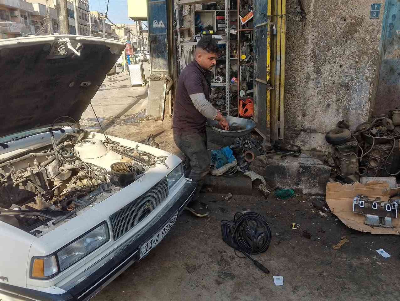 السلام عليكم شباب تم تبديل كازكيت مع ترتيب حداديه صدر تحياتي للجميع الفيتر سجاد الشمري ***********
