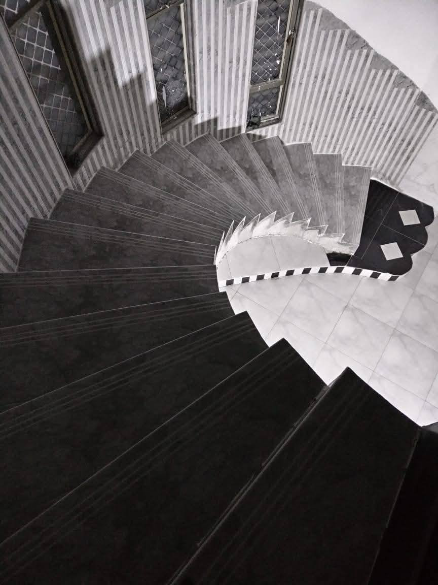 تطبيك جميع انواع السيراميك المتر ب5 الف متفرغ حاليا العمل داخل ميسان فقط واتساب أو اتصال ***********
