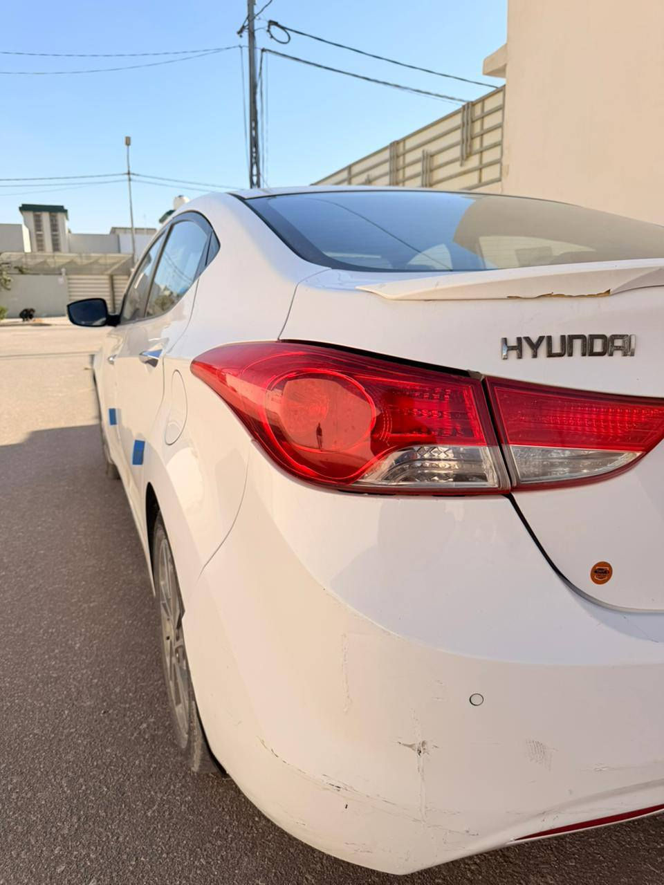 السلام عليكم
للبيع النترا 2014
خليجي 
السعر 114$ بيها مجال حك الجية
فول فتحة كشن كهرباء 
بيها جاملغ وبنيد بدون دواخل لغد شاصي كفالة 
السيارة مناقصة برغي 
مكان السيارة نجف مجمع ابو تراب 
اتصال او واتس اب ***********
