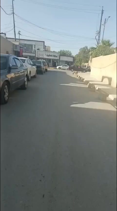 دار معروض للبيع منطقه حي الربيع يم بلديه تلعفر مساحه بيت 318 متر
للاستفسار  ***********
