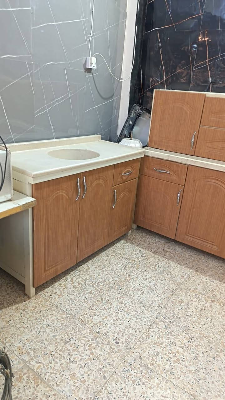 كونتر  مترين وسنك مرمر تسكام البيع سعر خاص او تصال ***********
