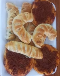 معجنات مشكل • ١٠ قطع • عجينة هشة