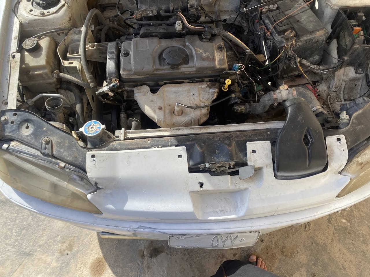 للبيع بيجو مطلوبه كير ومحرك شرط السياره جاهزه مابيها نقص سعر ٢٠  مكان السياره العلم ***********
