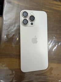 ايفون 16 برو ماكس ٢٦٥ • بحاله الوكاله • البطاريه ١٠٠