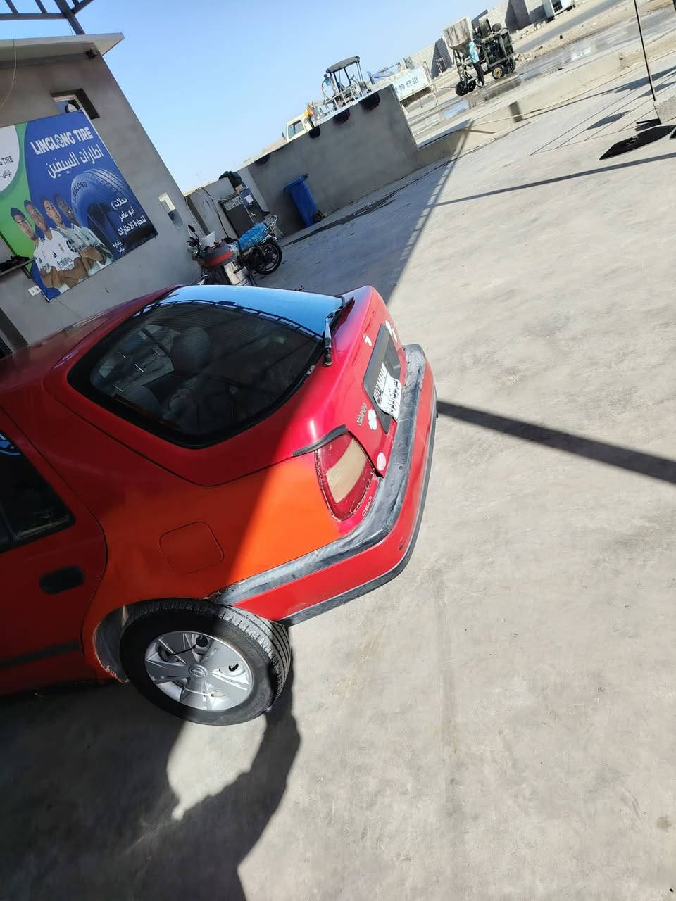 السلام عليكم 
سياره نيسان سني للبيع وذامراوس مارك نضيفه فقط
موديل ١٩٩١
حداديه نضيفه 
 رقم فحص كركوك سنويه صاقطه ب٢٠١٩
شرط الوكاله والتحويل 
تايرات نص عمر 
دواخل نضيفه كهربائيات شغاله 
السعر 22وبيه مجال شويه 
للاستفسار ***********
