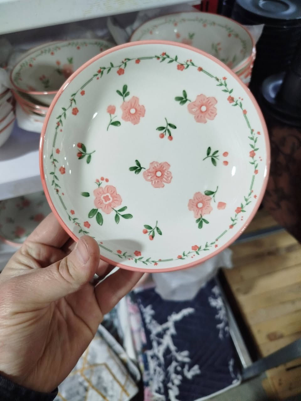 وەجبەی نوێی قاپی گوڵ پەمەیی بەسێت و دانە بە ردەستە
ناونیشان/سەیدسادق/نزیک مزگەوتی عومەری کوڕی خەتاب/بەرامبەری پارکەکە/یان خوار ئاوەکەی حەسار


**إذا كنت صاحب هذا الإعلان وتريد حذفه لأي سبب، رجاءا أرسل رسالة إلى الدعم الفني**