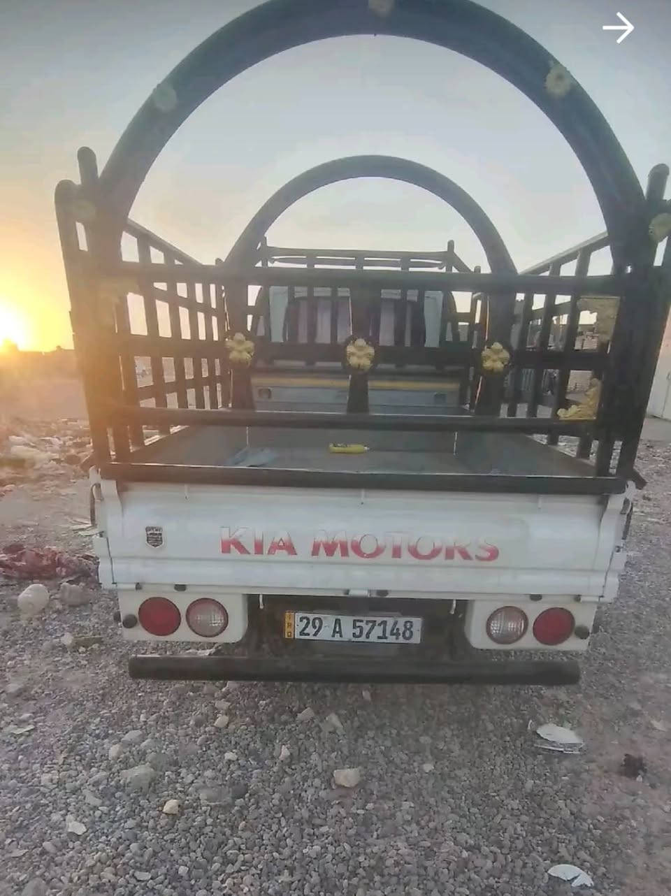 السلام عليكم للبيع كيا حمل 2018 بنجو السعر 120 وبيها مجال جير ومحرك عالشرط بدون محجر/***********
