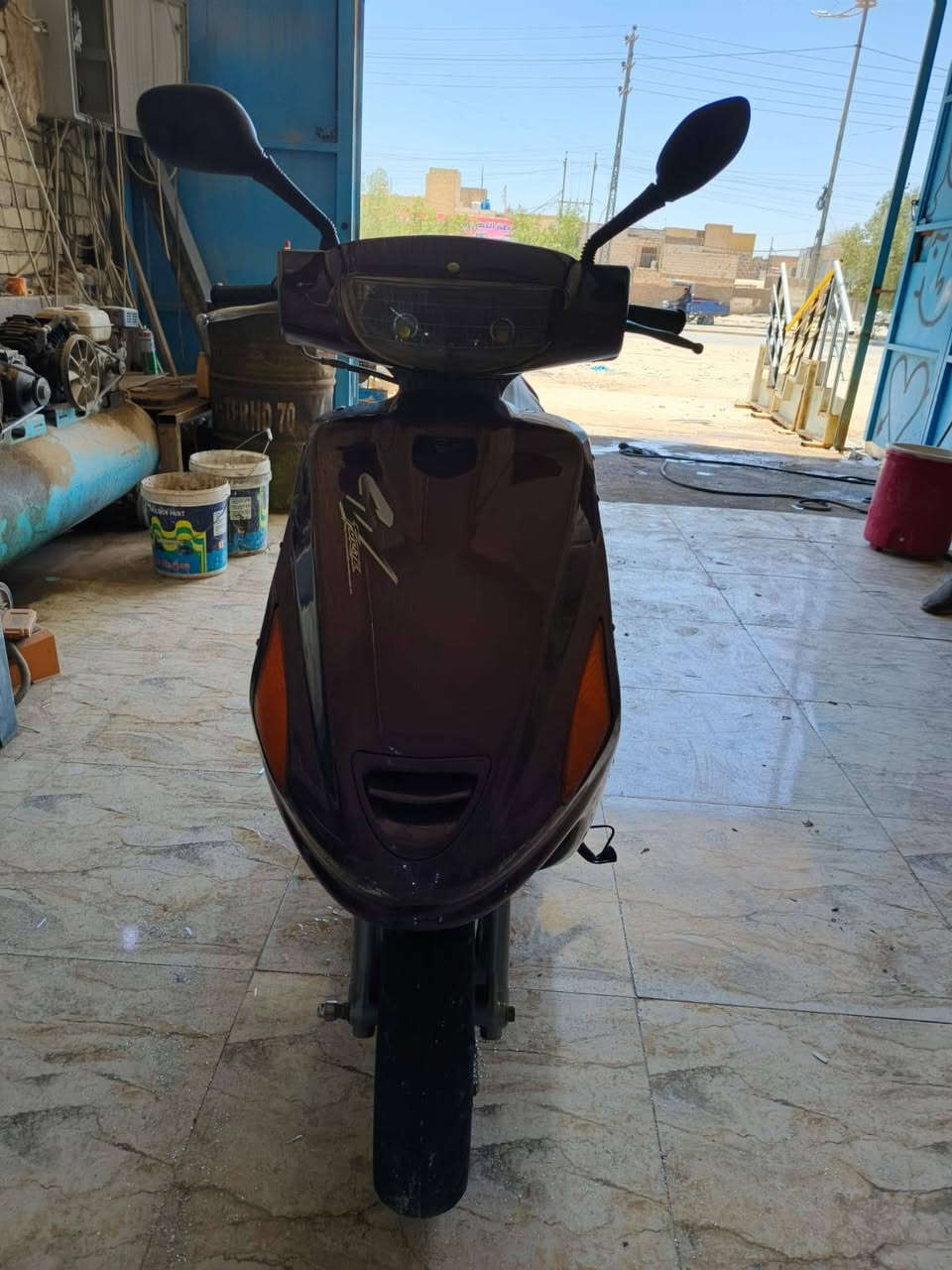 للبيع فراشه
دراجة بلادية وكاملة أي نقص مابيها 

مكينه  مفتوحه نظيفه الدراجه شرط الفحص 

كهربائيات كامله نكره سلف وهندر

السعر 350 وبيهه مجال 

النجف شارع المجمعات 

الاتصال بالرقم أو واتساب 

 ***********

