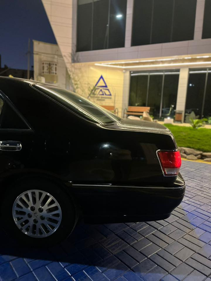 سلام عليكم ملكه كفاله عامه مكينه ففتي فيشتين سياره جهازه من كلشي بيه موعد حجز بشهر 4 بسمنه تبريد حداده تخم تاير السعر 75 وبيه مجال الشراي مامتواجد ع نت ***********
