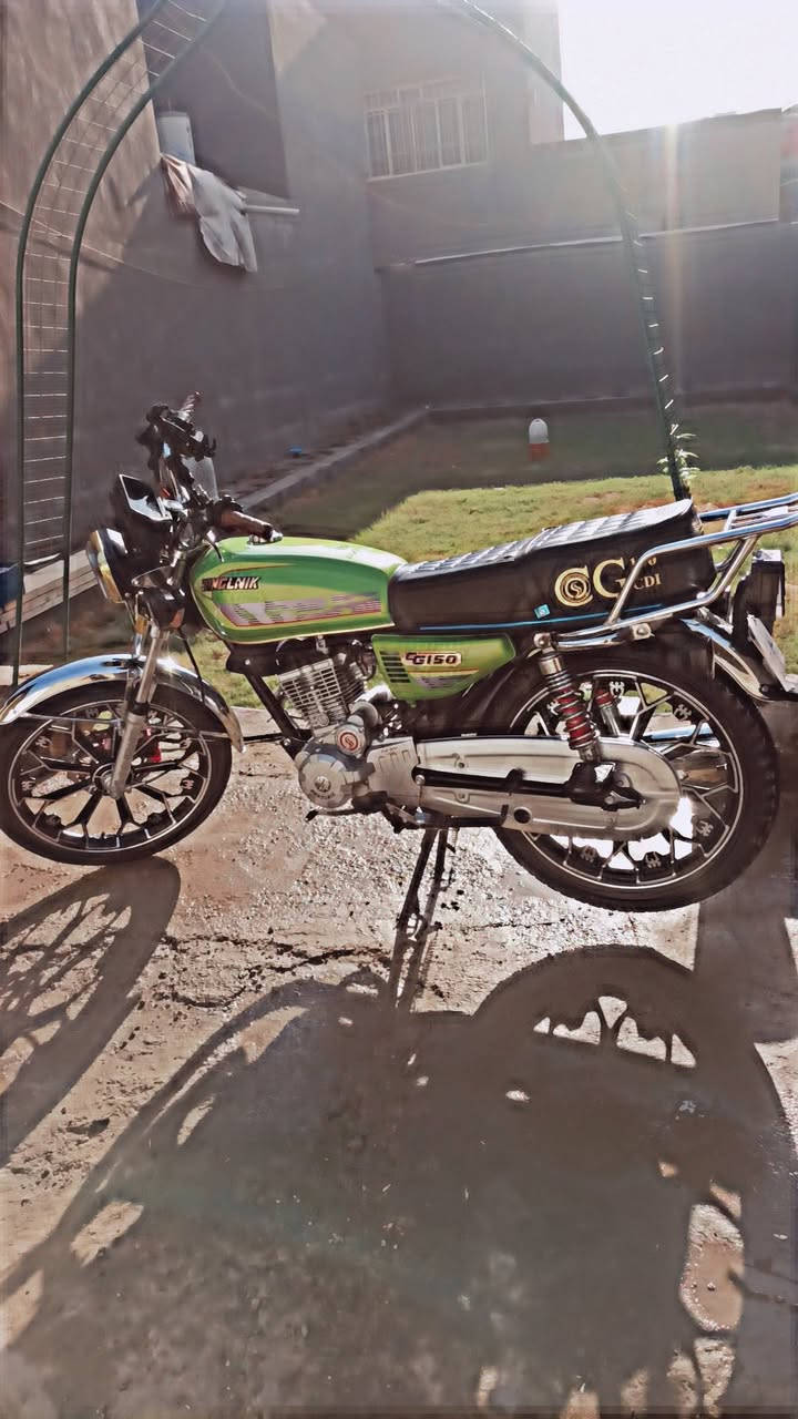 سلام عليكم متاح دراجه سيفان موديل 2025مكان بابل حمزه الغربي دراجه نضيفه مكينه نضيفه كفاله ارواق سكنر متواجد خاص و رقم مبايل:: ***********
