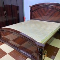 غرفة نوم ماليزية • غرف نوم • كنتور ٦ ابواب • ميز تواليت • كومدينة • غر...