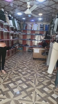بضاعة محل • بيع جملة • مانكنات