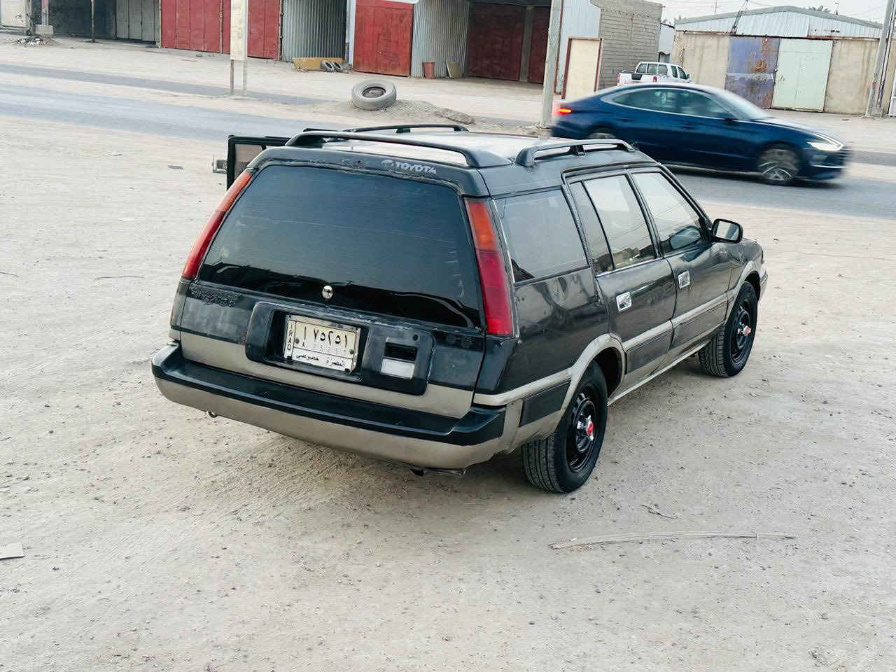 اللهم صل على محمد وال محمد السلام عليكم ورحمه الله وبركاته  كورله ستيشن مديل ١٩٩٣ رقم بصره مكفوله كص ونقل مكينه وكير مكفولات تخم تاير جديد ارضيه جلد تنته شغاله السعر ٣٣ العنوان بصره قضاء المدينه ***********
