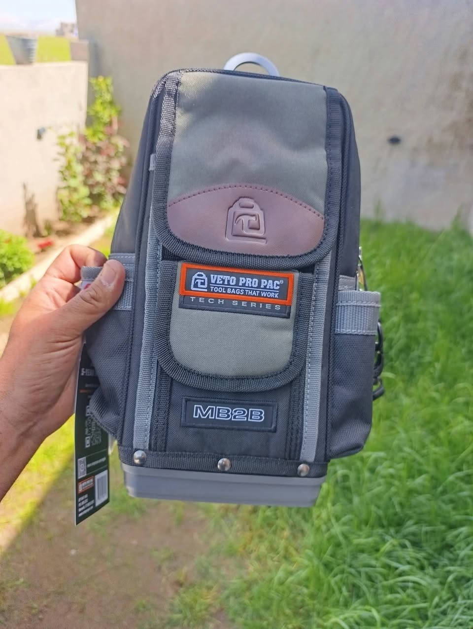 ايگلي 200$
وين اكووو هيج سعر  على كيفكم بالعالم


**إذا كنت صاحب هذا الإعلان وتريد حذفه لأي سبب، رجاءا أرسل رسالة إلى الدعم الفني**