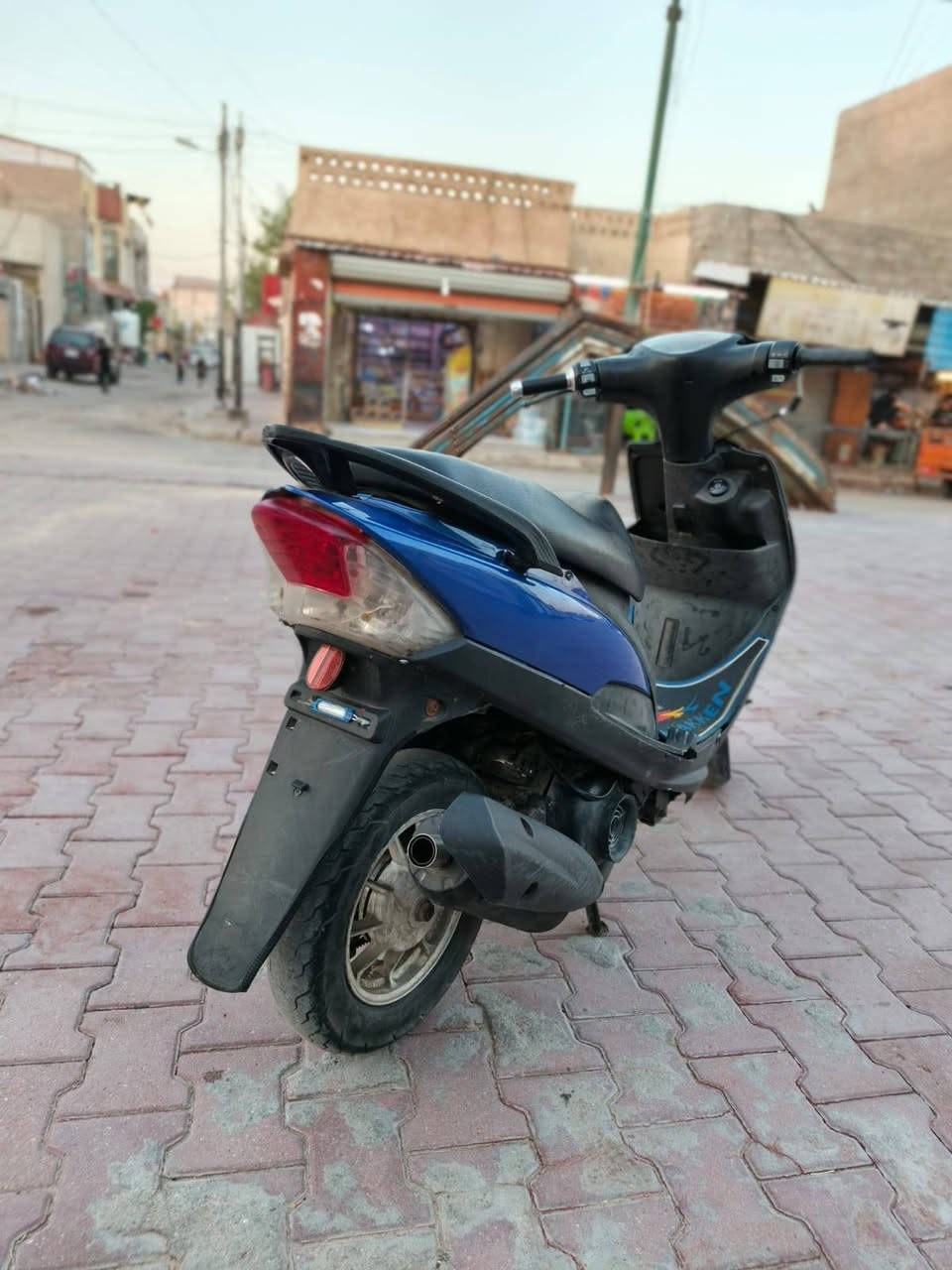 سلام عليكم درجة ماكس عدلة لبيع درجة حلوه ونضيفة شلعه تاكل لكاع نضافه شوفت لعين كدامك سلف رياضي كجلات رياضي درجة تخبل حلوه نضيفة سعر 600بيه مجال مكان بصره كرمه علي الهاتف ‏‪***********‬‏ الهاتف ثاني بي وتساب ***********
