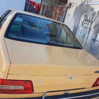 بيجو للبيع ٤٠٥ موديل ٢٠١٠ سياره مكينه وكلج جدد بعدهن بل ضمان سياره حلو...