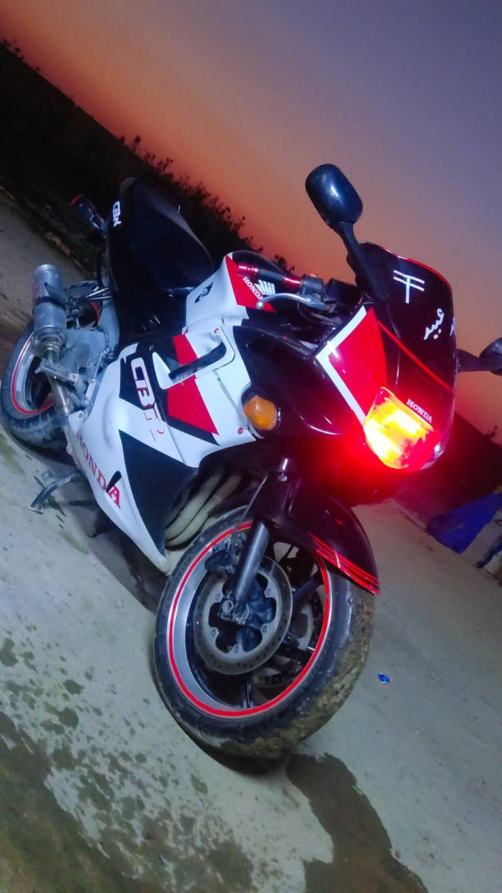 هوندا حجم 600 سعر 13 ورقه وبي مجال ***********
