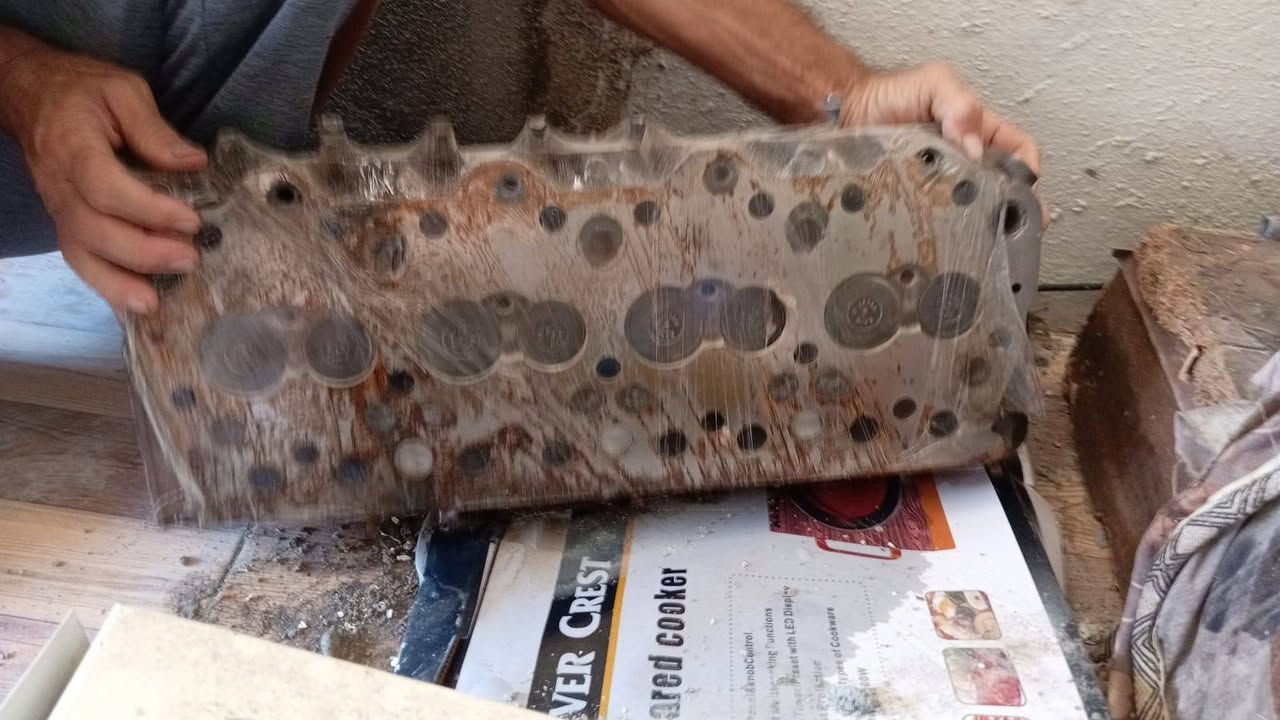 سلام عليكم كور كنتر موديل 92 معمر كامل كبل شد سعر ورقتين مكاني كركوك رقم ***********
