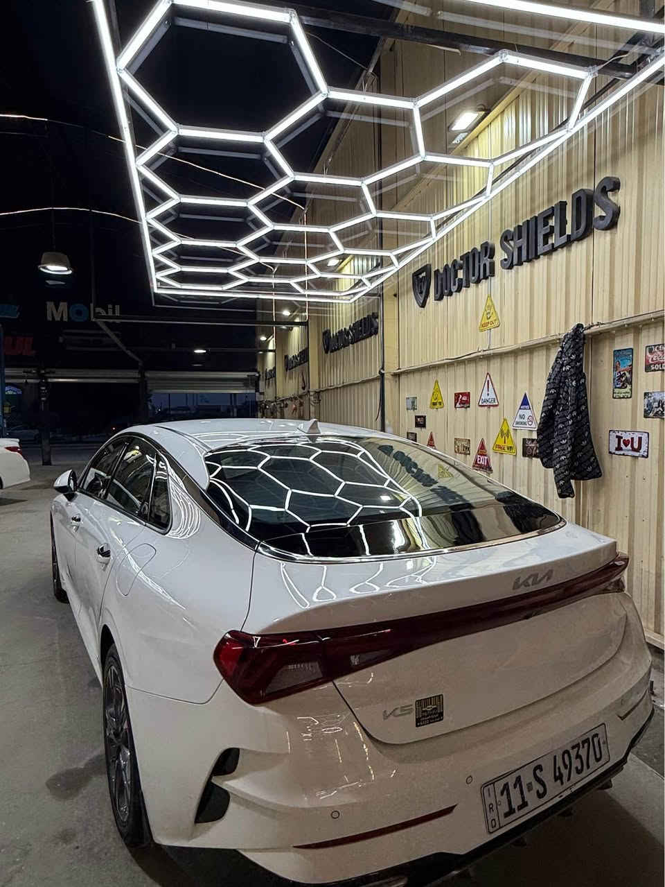 K5 2023 خليجي بيه بي دي ار شبر  بالباب السايق والخلفي  ماشيه 55 مكينه 2000 دوش المواصفات تحكم ستيرن خمس وضعيات قياده وسائده هوائي 2 كشن قماش بيجي شاشه ابل كار بلي واندرود اوتو كامره خلفيه بك لايت خلفي متصل دخول ذكي للجنطه  اربع عدسات للايت الامامي مكاني ناصريه مركز السعر 200 وبيه مجال ناصرية, ذي قار


**إذا كنت صاحب هذا الإعلان وتريد حذفه لأي سبب، رجاءا أرسل رسالة إلى الدعم الفني**