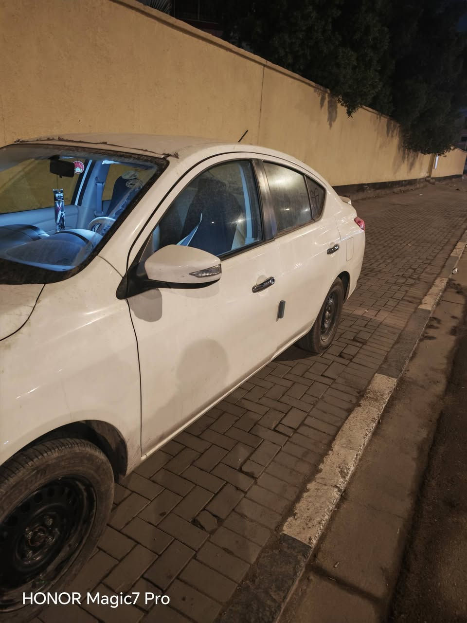 نيسان صني كفاله موديل 26.مصري .ماشيه 15 الف. بسم شركه الشوره. صادرة بيها وكاله باسمي. رايدها 128 بيها مجال. مكاني البصره الموفقيه.. ***********
