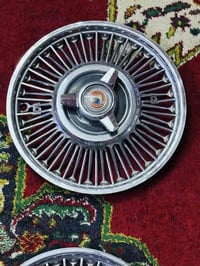 عندي كبات كلسي للبيع  الحجم 13نضافه 90/100رقم الهاتف 07715882756