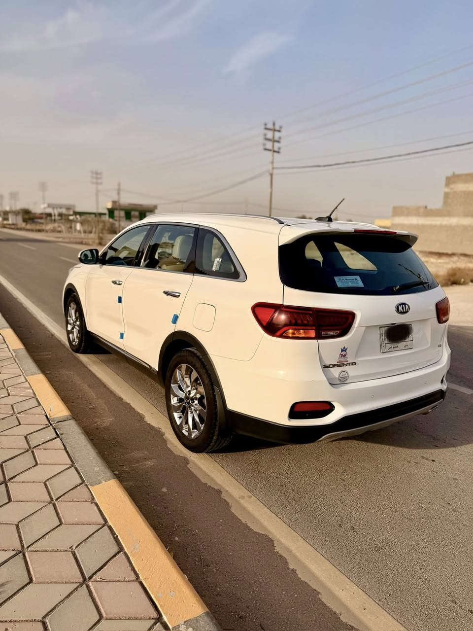 السلام عليكم سورنتو 2020 وارد خليجي بأسمي شخصياً مكينه 6سلندر كير حداديه تخم تاير مكفوله كفاله من الصبغ والتبديل مواصفات فول عدادالبانوراما السعر 238 وبيها مجال ***********
