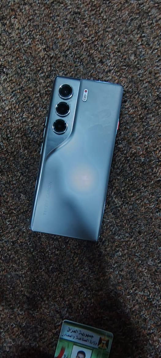 تكنو كومان 40برو 5g خطين ذاكره ٢٥٦ مكفول من كلشي غراض كامله استخدام شهرين تقريبا نظافة ١٠٠ بالمية السعر خاص


**إذا كنت صاحب هذا الإعلان وتريد حذفه لأي سبب، رجاءا أرسل رسالة إلى الدعم الفني**