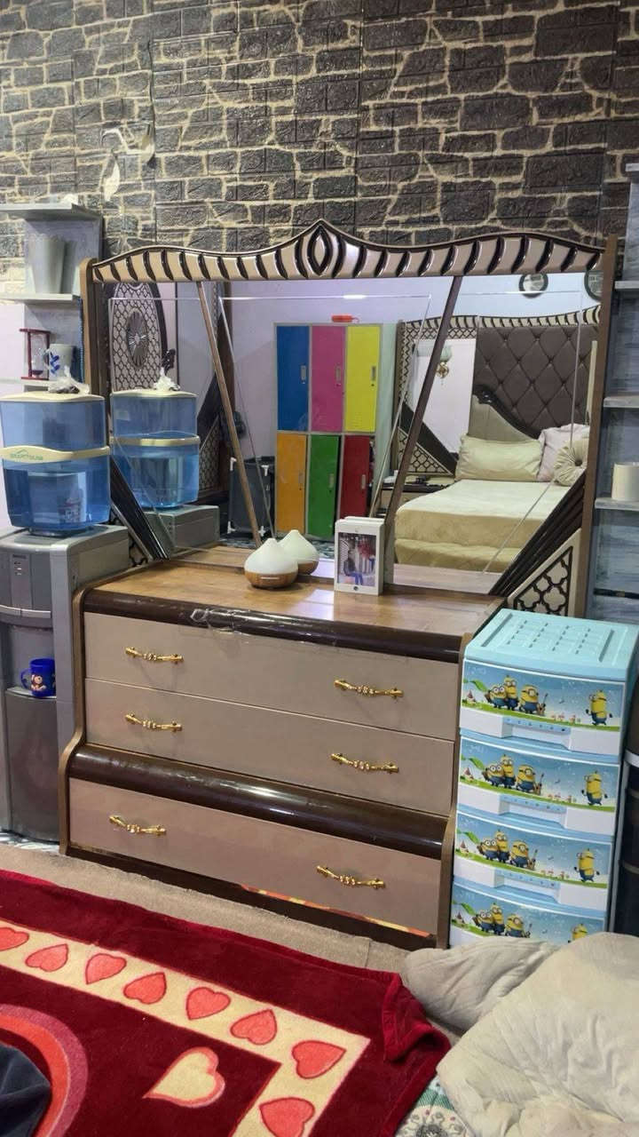 غرفه تركيا ٩قطع درجة اول خشب ثقيل موعادي وألله ماخذته ٣ملاين أريده ٩٥٠  عنوان الأمين ه


**إذا كنت صاحب هذا الإعلان وتريد حذفه لأي سبب، رجاءا أرسل رسالة إلى الدعم الفني**