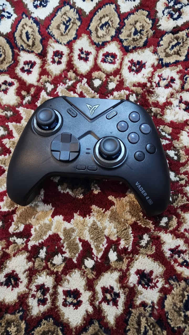 Flydigi Vader 4 Proالسلام عليكم توفر الوحش 
واحدة من أقوى الجويستكات الاحترافية في العالم 🦾🔥
السعر 75 الف 🛑


**إذا كنت صاحب هذا الإعلان وتريد حذفه لأي سبب، رجاءا أرسل رسالة إلى الدعم الفني**