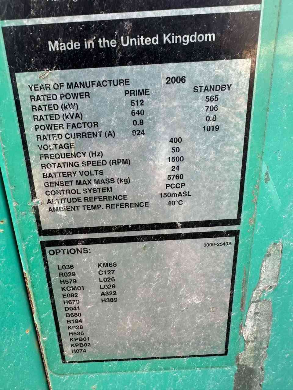 Cummins VT28-G5 
706KVA


**إذا كنت صاحب هذا الإعلان وتريد حذفه لأي سبب، رجاءا أرسل رسالة إلى الدعم الفني**