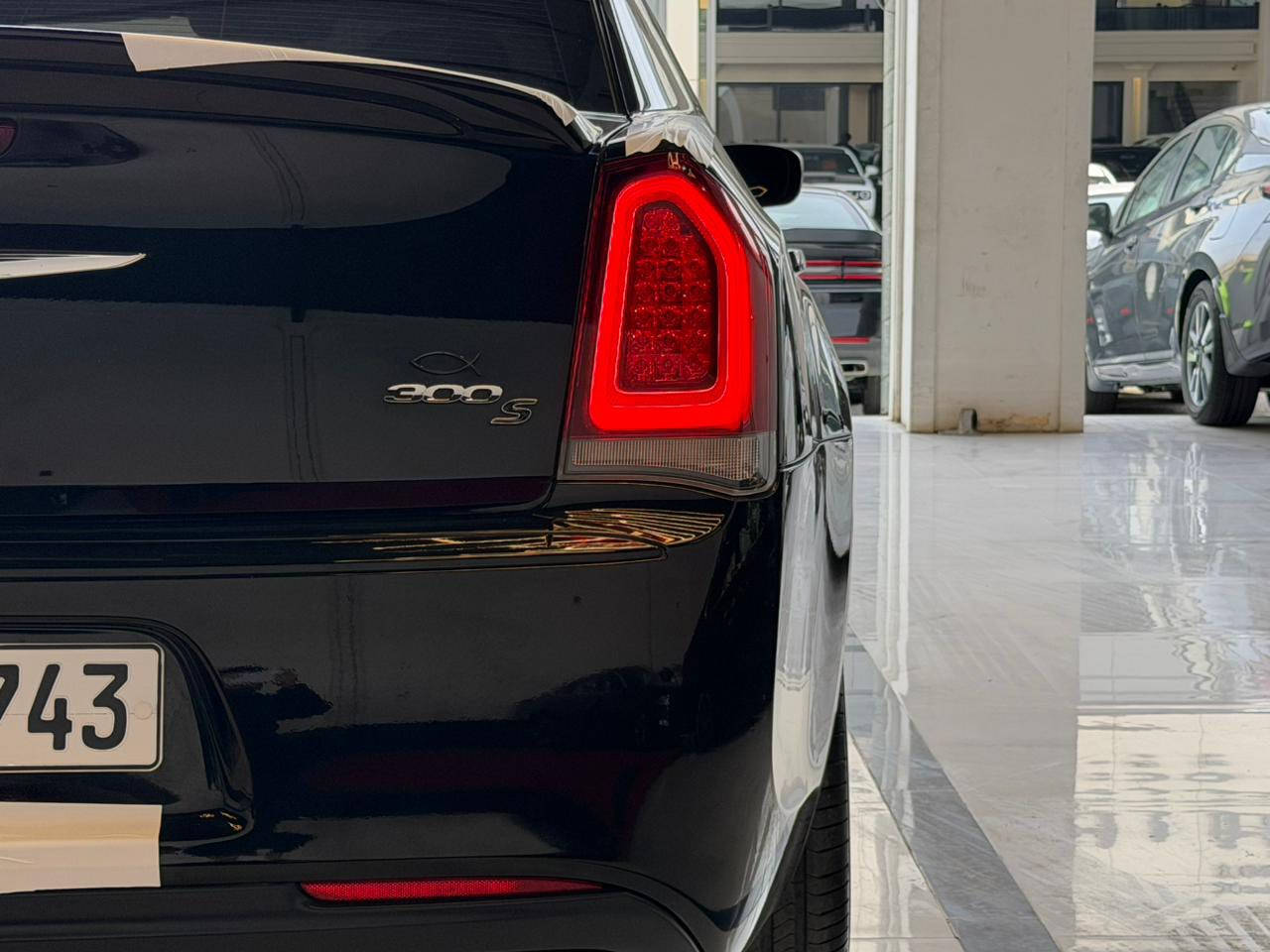 السلام عليكم اوباما للبيع او مراوس فقط ارقم شيمالي 
موديل ٢٠١٨ كندي سيارة داخلها كلين سعرها 💸٢٤٨$ سيارة بدون صبغ فقط مكانين تعديل بارد راس بدنة شوية بيها خفيف 🇺🇸😈
بدون ايرباك بدون شواصي بدون كلشي سيارة ماشي فقط 
٧٦ الف ميل حقيقي كير محرك صدر امامي خلفي كل كفالة جديدة مواصفات فول S بانوراما تشغيل عن بعد
سماعة ب جنطة beats كشنات جلد تدفية ستيرن هيتر 
٢ بصمة بلادي بجم كبير بلادي يحني سيارة فول ☑️
سنوية هزة ارقم كل جديدة لعد ٢٠٣١ بسمو تعويل وكالة نفس يوم ☑️
مكان سيارة اربيل ***********
