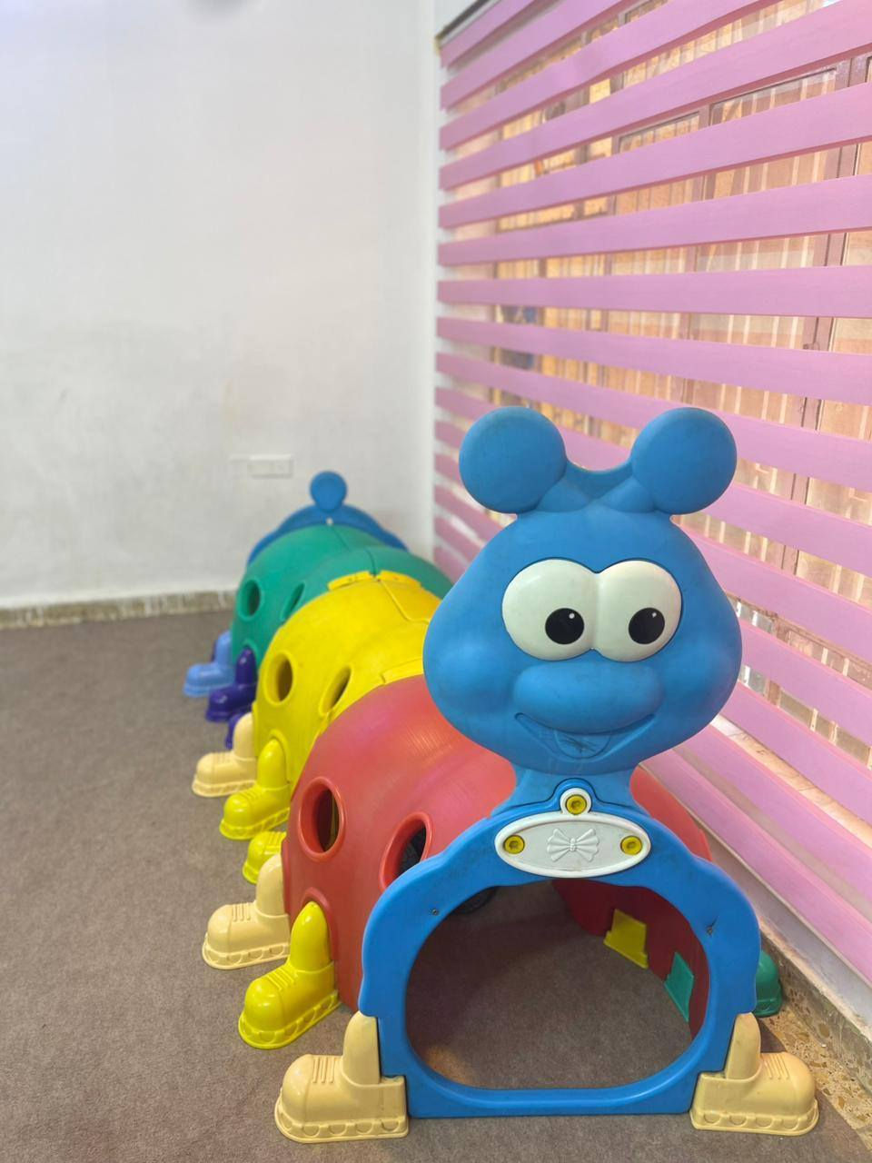 غراض روضة للبيع
***********
