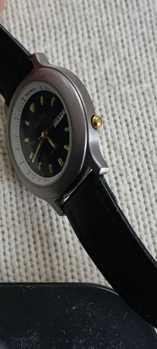 ساعة جميلة و مكينة يابانية السعر النهائي 25 الف


**إذا كنت صاحب هذا الإعلان وتريد حذفه لأي سبب، رجاءا أرسل رسالة إلى الدعم الفني**