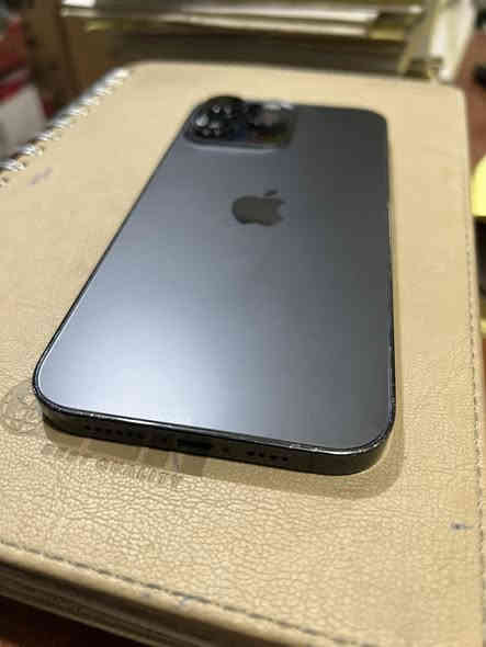 ايفون 14 بروماكس جهاز كلش نضيف والصور تحكم جهاز دبل خط 
ذاكرته 128
نموذجه m
بطاريته 84
كلش نضيف 
جهاز وكفر فقط
السعر 800 الف وبي مجال شويه 
***********
مكاني بغداد
