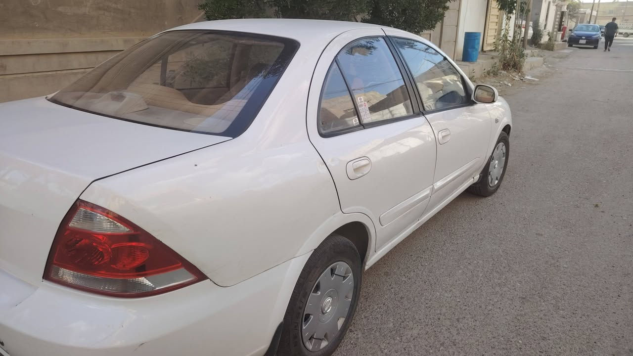 نيسان سني 2008 جديدة مكينةجديدة كير محرك مكفول تبريد تدفئه شغال حداديه جديده بيها قطعتين رش بابين بصف السائق بدون دواخل هزة جديده رقم بغداد انكليزي باسمي تحويل ثاني يوم السعر83 وبيه مجال مكاني سامراء اتصل عل الرقم ***********
