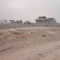 قطعة ٢٥٠م • قرب دكتور ياسين • كهرباء وماء