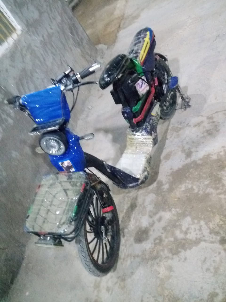 السلام عليكم باسكل شحن سعر((٢٠٠))الف او مراوس للستفسار. واتساب او خاص***********
